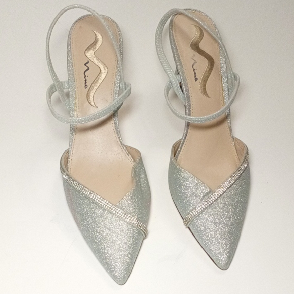 Nina Beckie-YG Shimmering Silver Refine Pointed Heels Size 10M